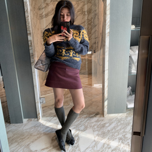 00新品 老花撞色宽松圆领套头毛衣 12.25 LILUSHOP