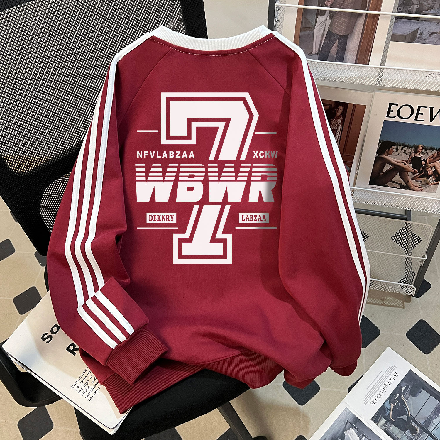 圆领卫衣男生春秋季2025新款套头印花上衣外套休闲宽松百搭简约,男装,卫衣,淘宝优惠券,粉丝福利购,淘宝优惠卷