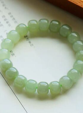 新疆湖水绿和田玉转运珠手链女天然青玉手串男老料晴水老型珠桶珠