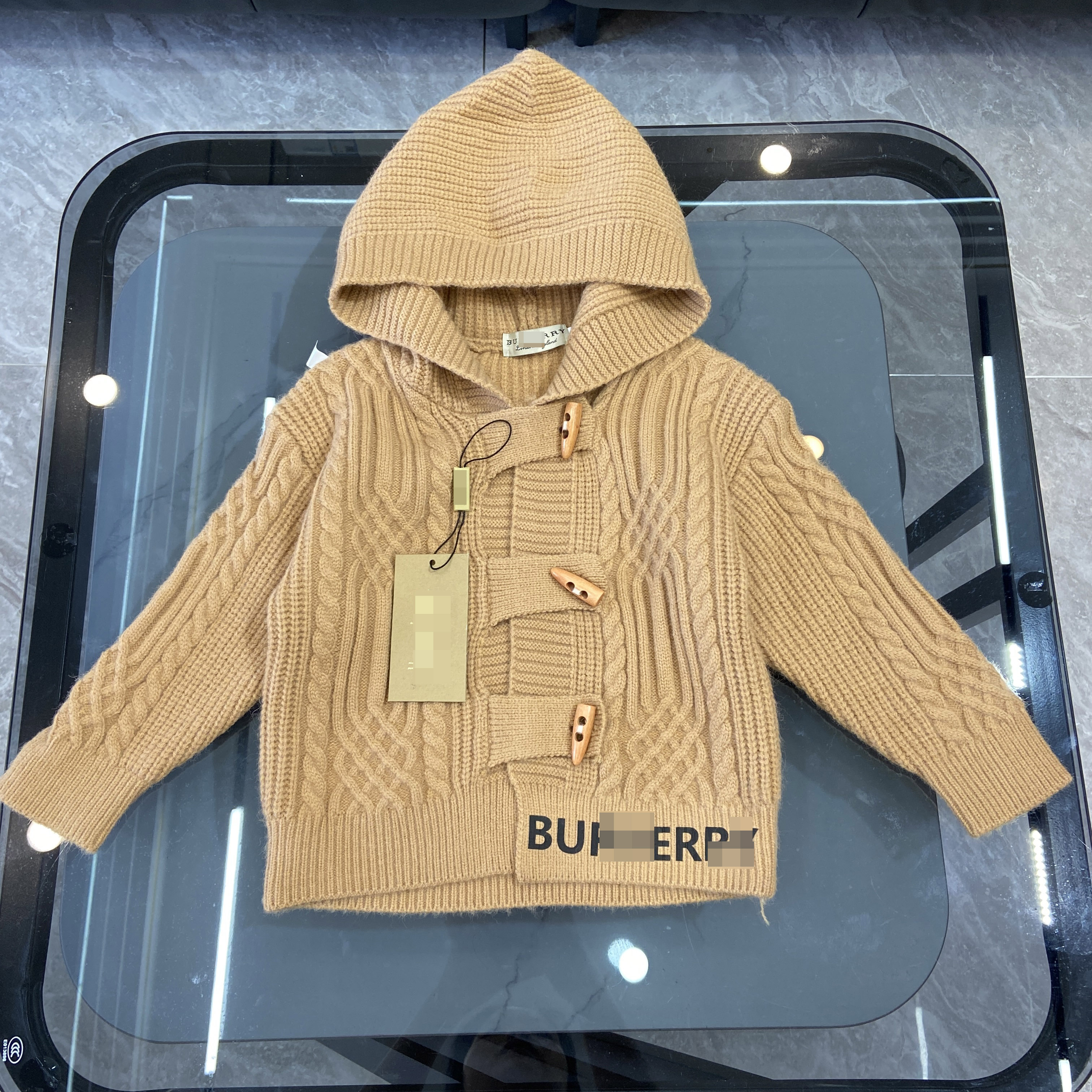 男女童秋冬季连帽牛角扣毛衣