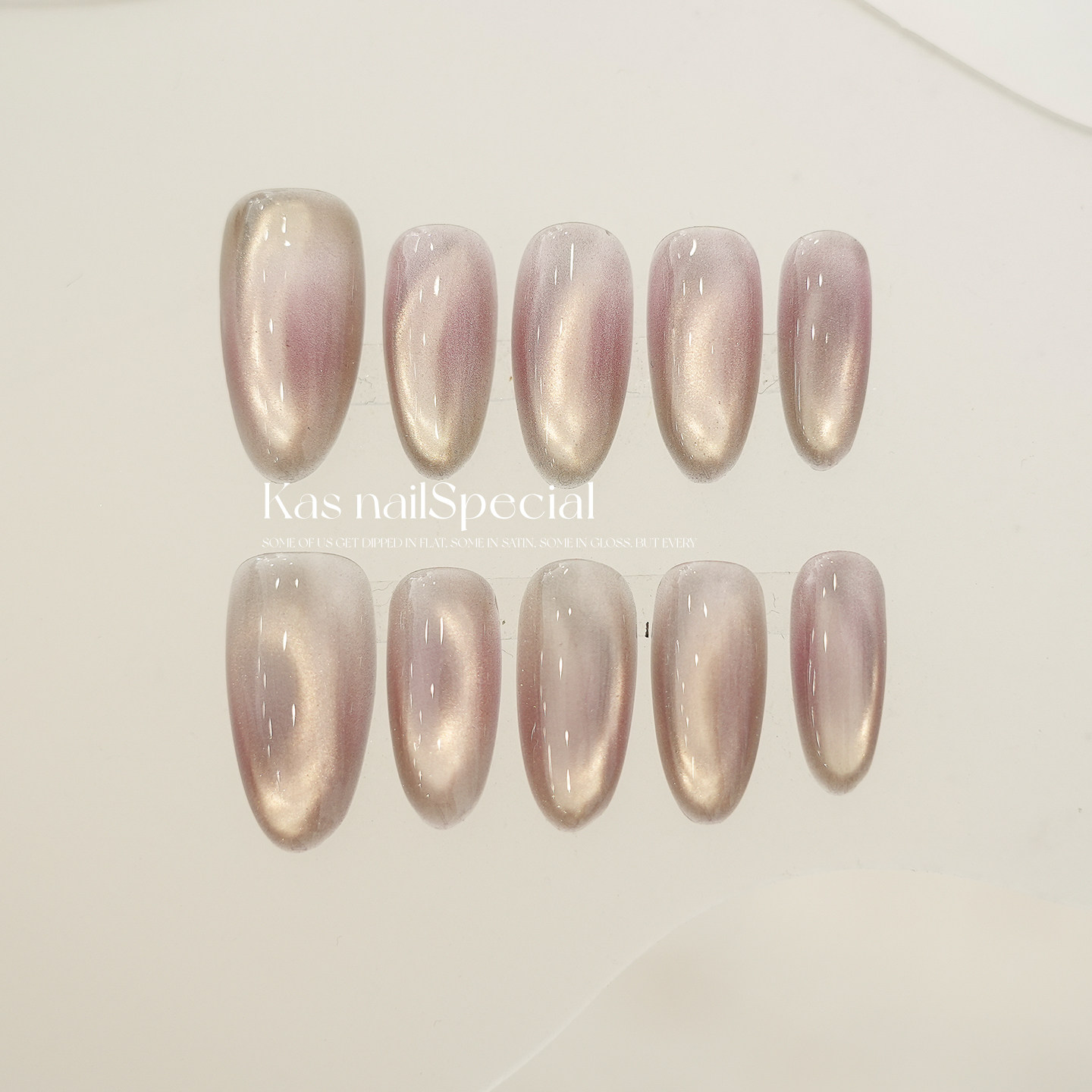 「柔影铂金」纯手工渐变猫眼秋冬风格2025年新款高级感穿戴甲短甲