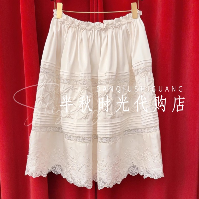 （小魔女）LF25D51SS116原2995 LeFe拉**飞姆25冬玫瑰绣花长半裙