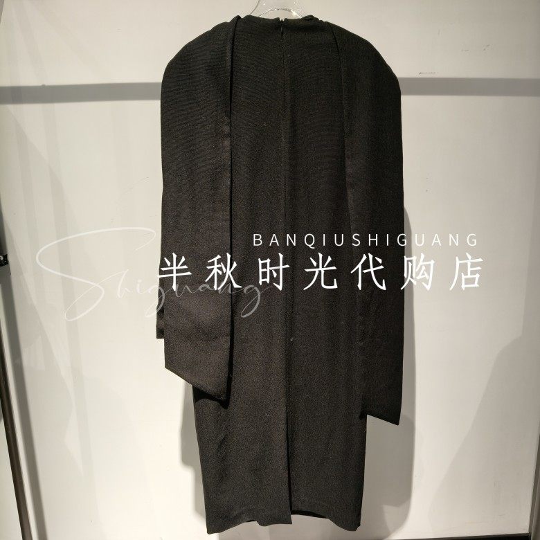 (小魔女)Y5725407-2999 YO尾2025冬围巾领倒T连衣裙