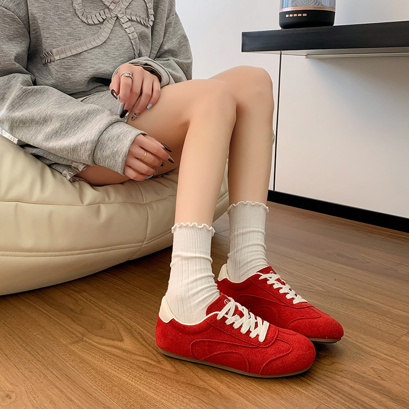 巨好看红色德训鞋女2026春季新款防滑软底阿甘板鞋轻便跑步运动鞋,女鞋,休闲板鞋,淘宝优惠券,粉丝福利购,淘宝优惠卷