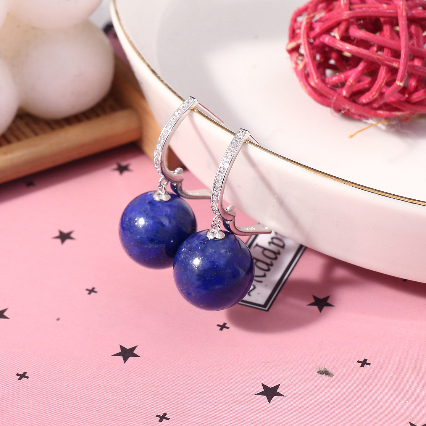 高级感蓝色青金石圆球耳环时尚