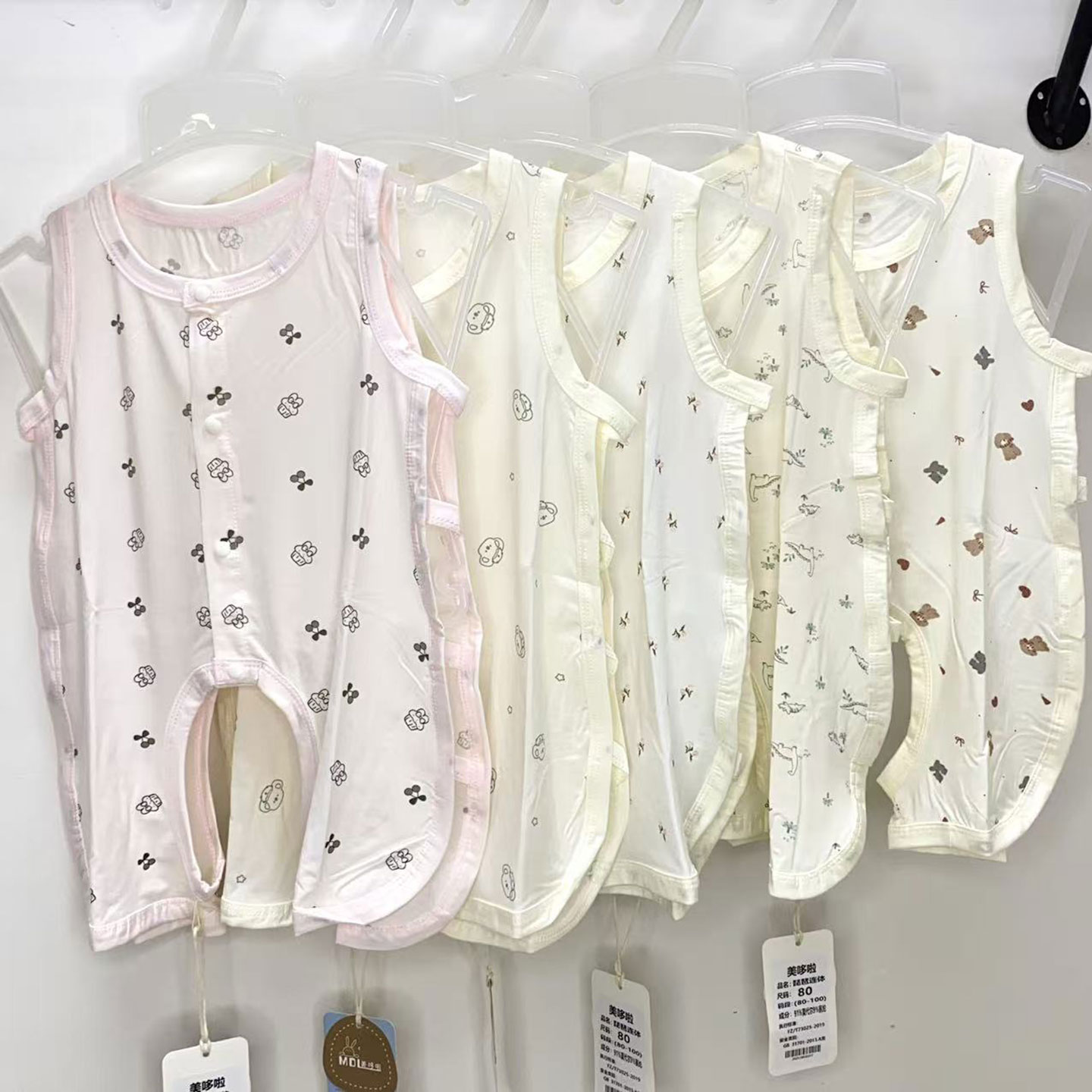 婴幼儿莫代尔琵琶连体衣夏季薄款宝宝无袖哈衣爬服
