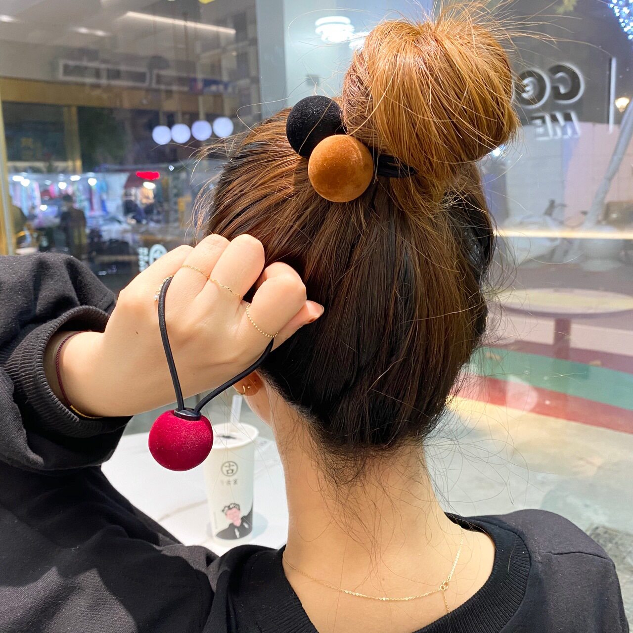 韩国球球发圈气质简约秋冬丝绒 时尚几何圆形串珠发绳黑色皮筋女