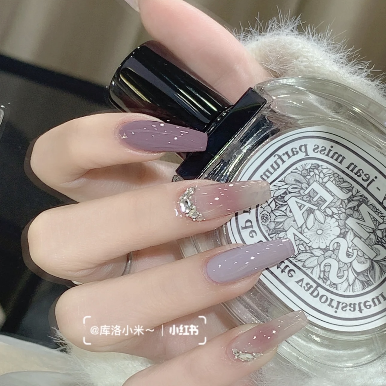 芋泥啵啵温柔香芋腮紫美甲