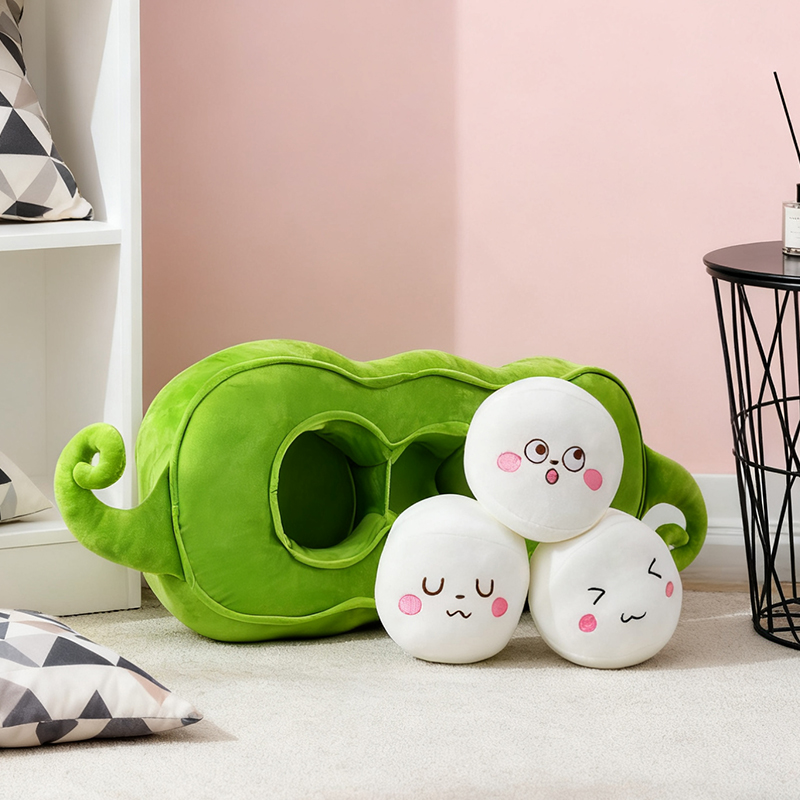可爱萌趣豌豆荚抱枕毛绒玩具
