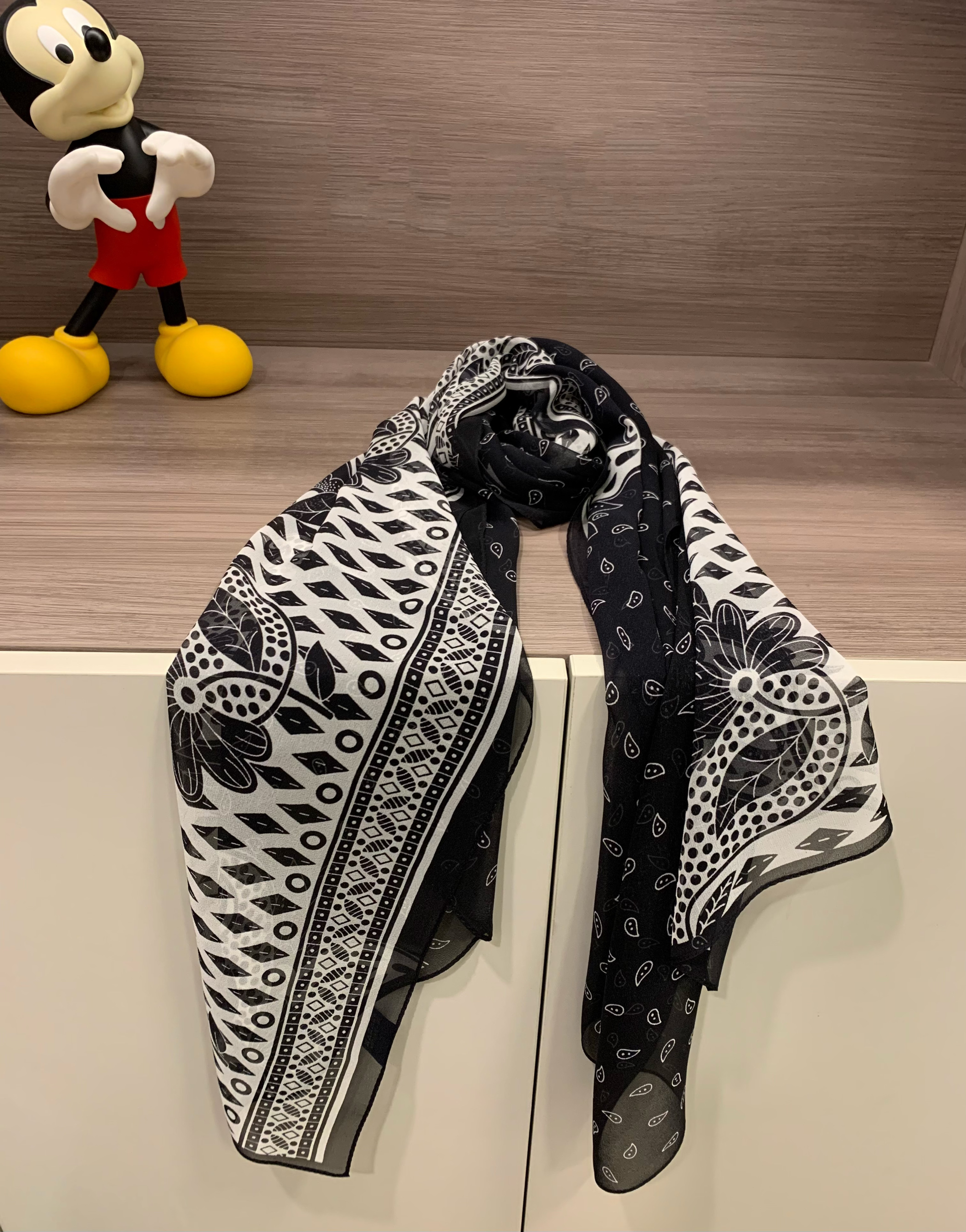 雨中花 100%桑蚕丝乔其纱防晒大披肩 薄款真丝丝巾女