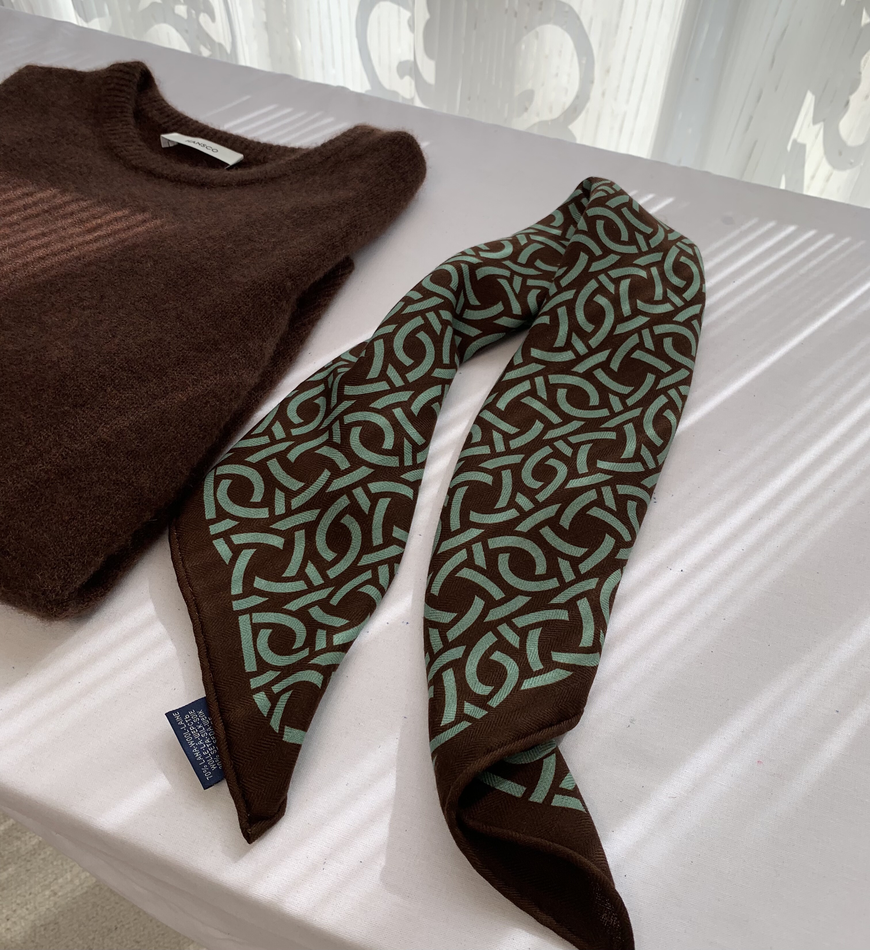 福利 咖绿质感老钱真丝绵羊毛毛丝巾 复古时髦丝毛围巾女63CM方巾