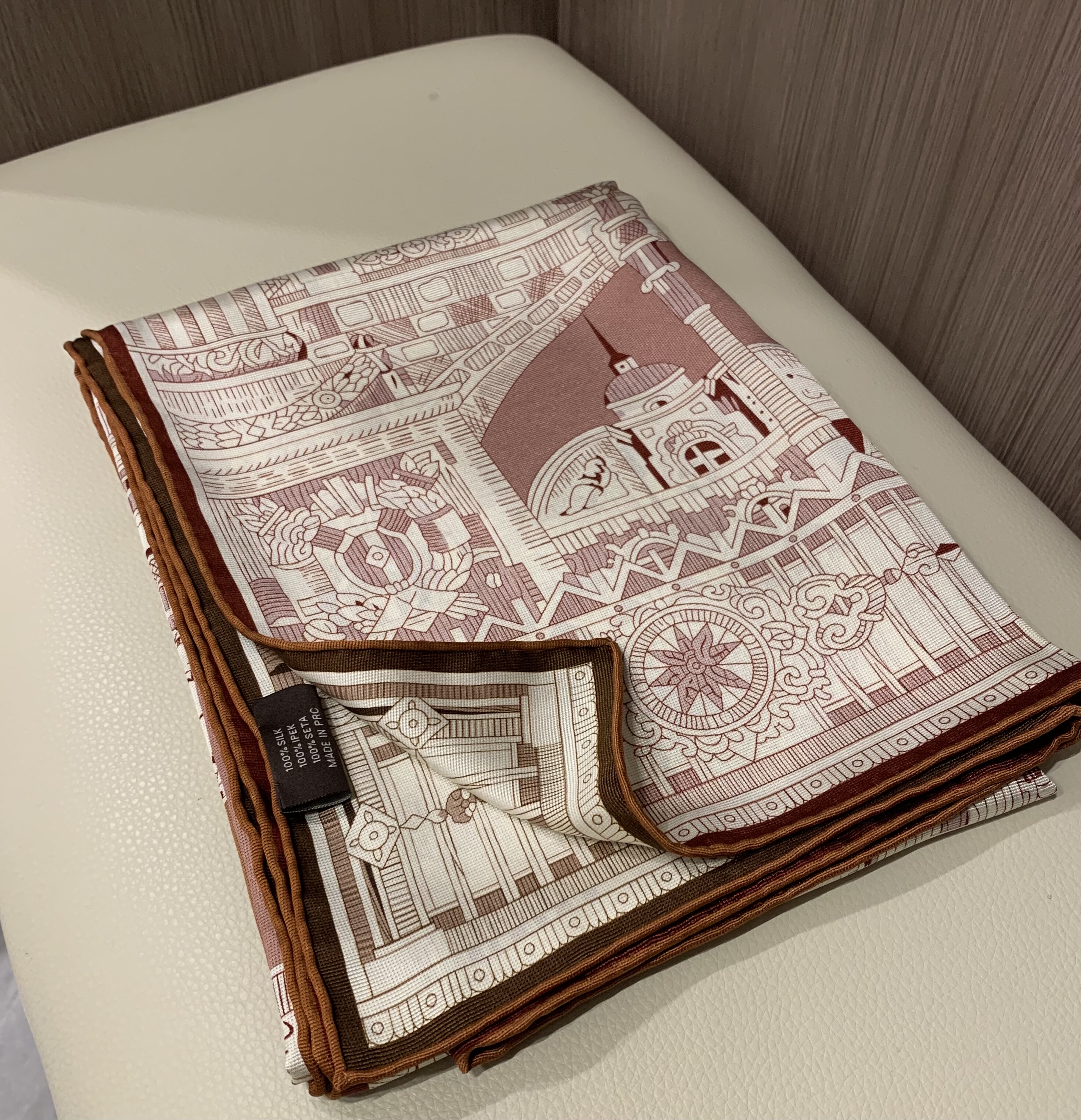 城市印记桑蚕丝披肩！21姆米真丝意罗绸双面用丝巾围巾85CM方巾,服饰配件/皮带/帽子/围巾,围巾/丝巾/披肩,淘宝优惠券,粉丝福利购,淘宝优惠卷