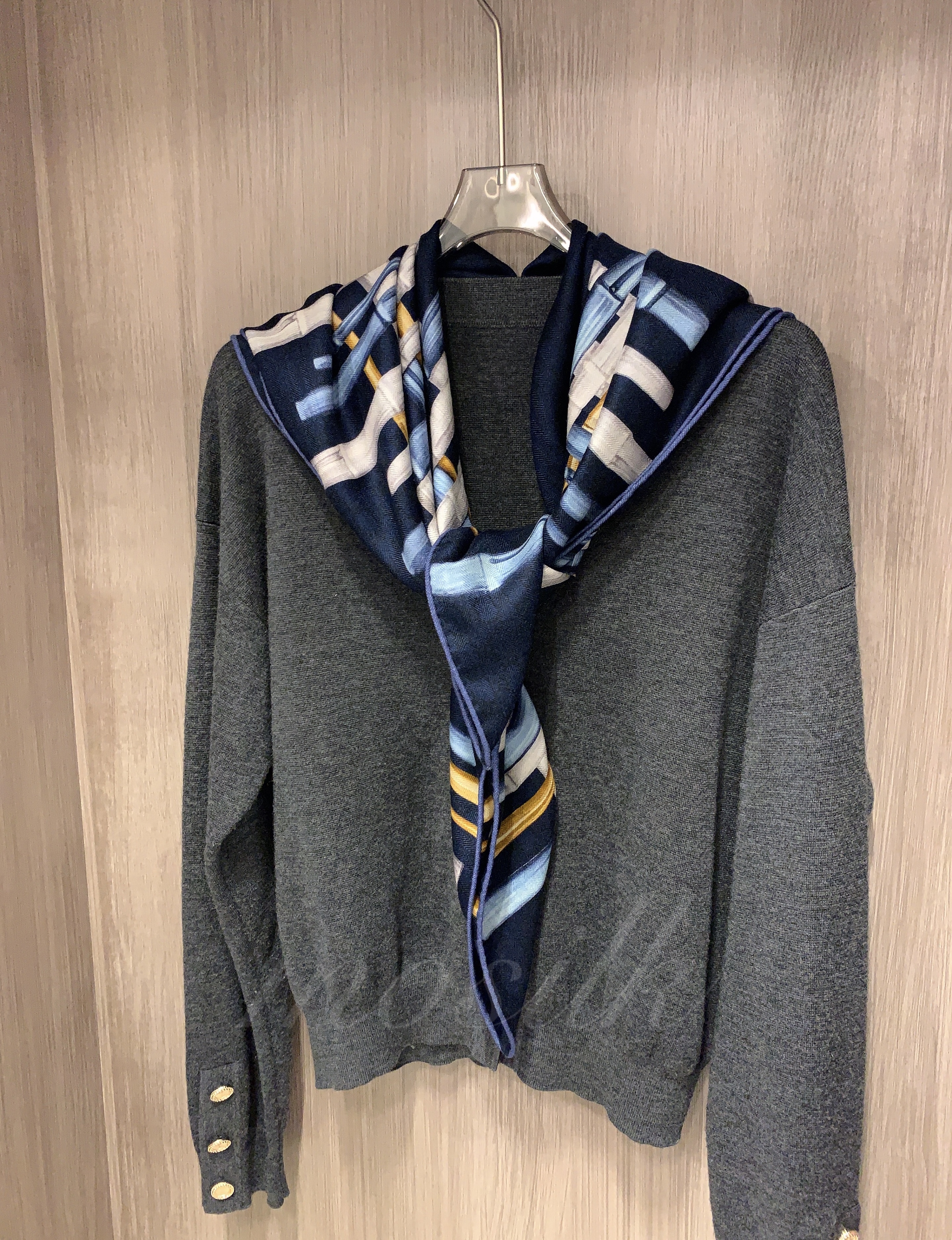 节节高升 气质藏蓝色桑蚕丝绵羊毛披肩围巾 百搭保暖方巾丝巾女90