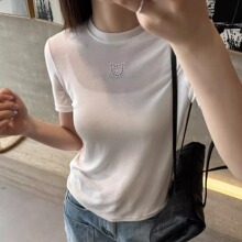 欧货2025夏新款潮牌高端小众修身百搭刺绣T恤女修身圆领短袖上衣