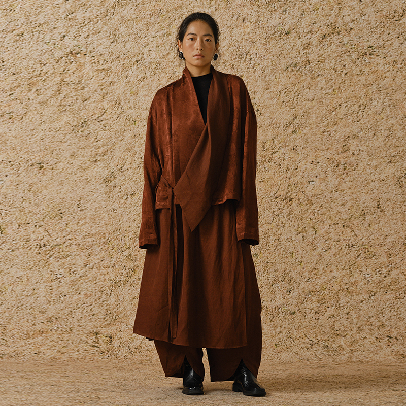 【MORIN KHUUR 牧仁】丝麻翻领系带衬衫