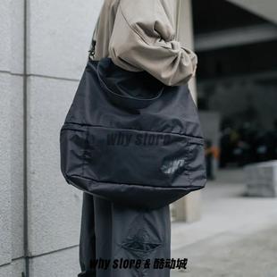 Nike耐克托特包手提腋下包运动休闲健身收纳防水单肩包BG033 010A