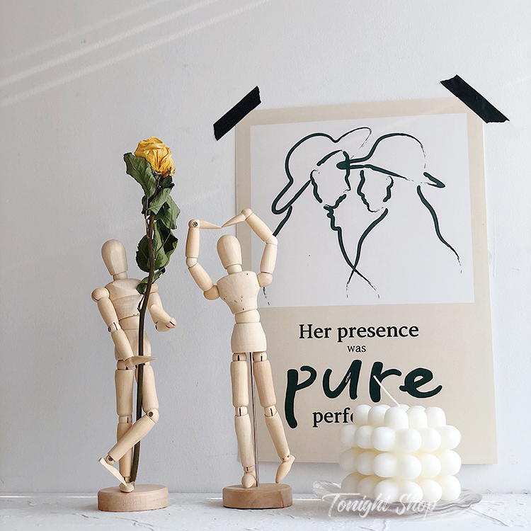 ins风活动关节民宿摆拍木头人