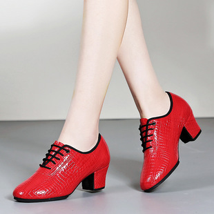女士真皮吉特巴舞鞋水兵舞软底鞋牛皮广场跳舞成人中跟鳄鱼纹舞鞋