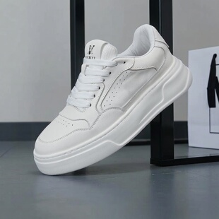 欧洲站男鞋2026新款真皮休闲板鞋透气舒适英伦风厚底内增高皮鞋