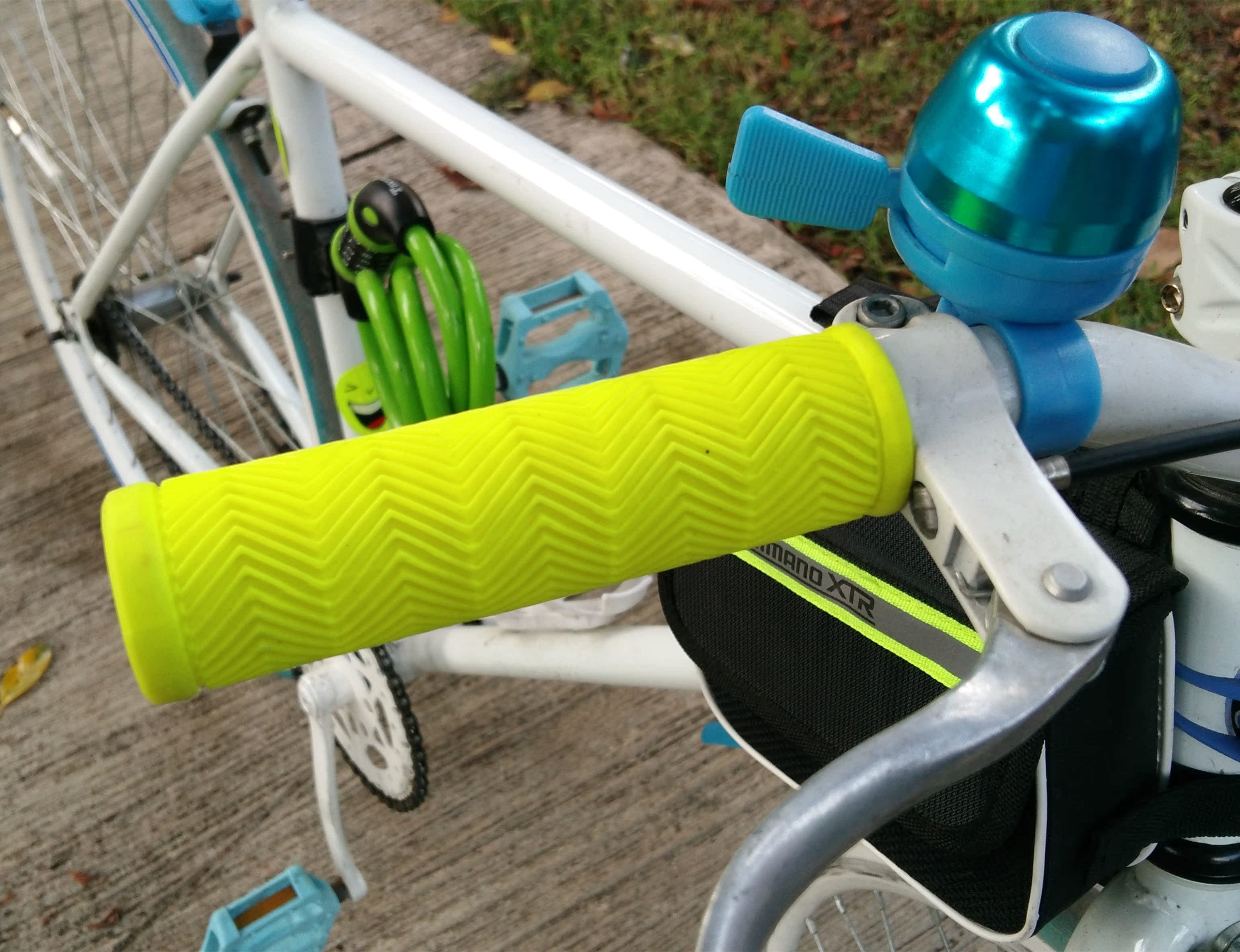 Poignées de vélo - Ref 2333625 Image 4