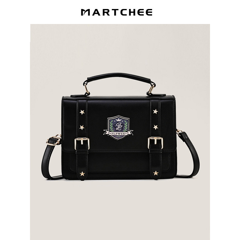 martchee剑桥包包2023新款复古学院风高级感大学生邮差包斜挎包