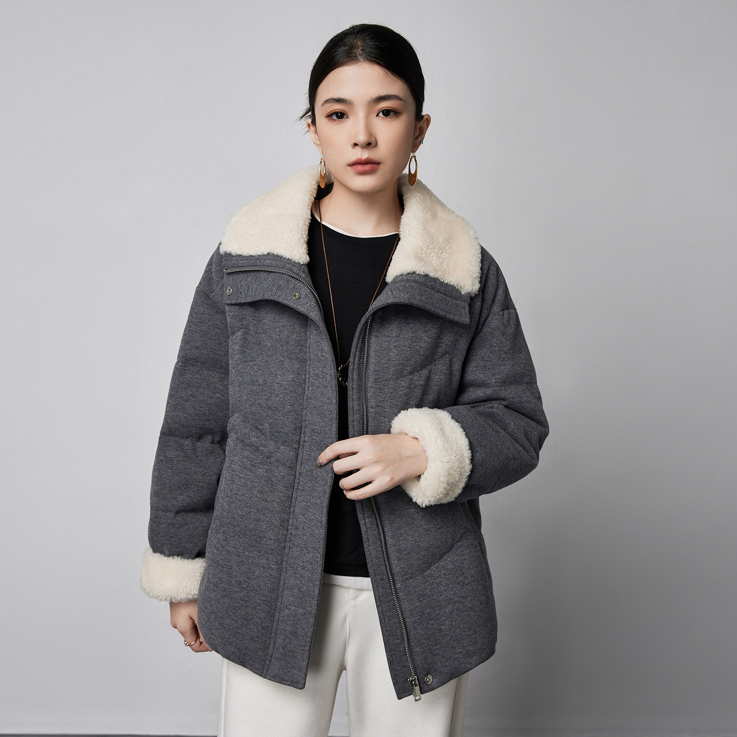 2025新款山羊绒桑蚕丝羽绒服女时尚加厚保暖90白鹅绒冬季翻领外套,女装/女士精品,羽绒服,淘宝优惠券,粉丝福利购,淘宝优惠卷