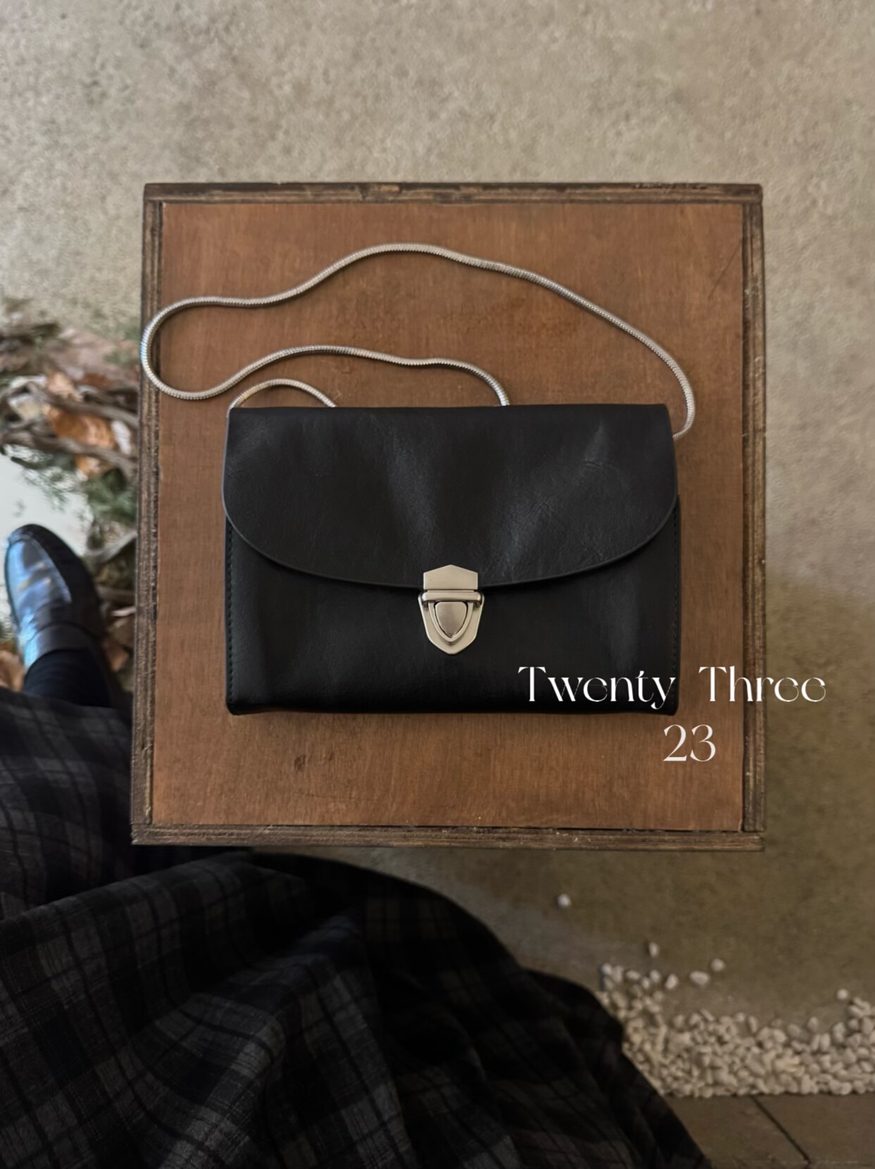 Twenty Three 植鞣牛皮多隔层多卡位斜挎手机包慵懒感腋下小方包