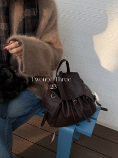 Twenty Three复古风植鞣牛皮双肩包慵懒风通勤大容量抽绳背包