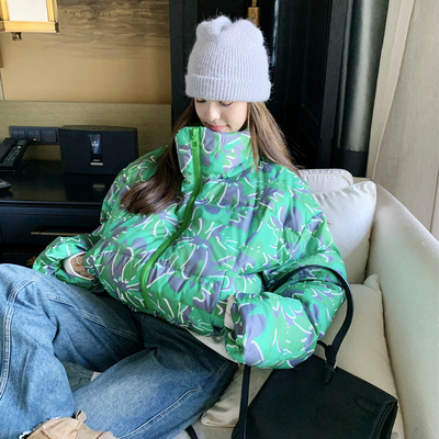复古绿色羽绒服女冬季新款宽松