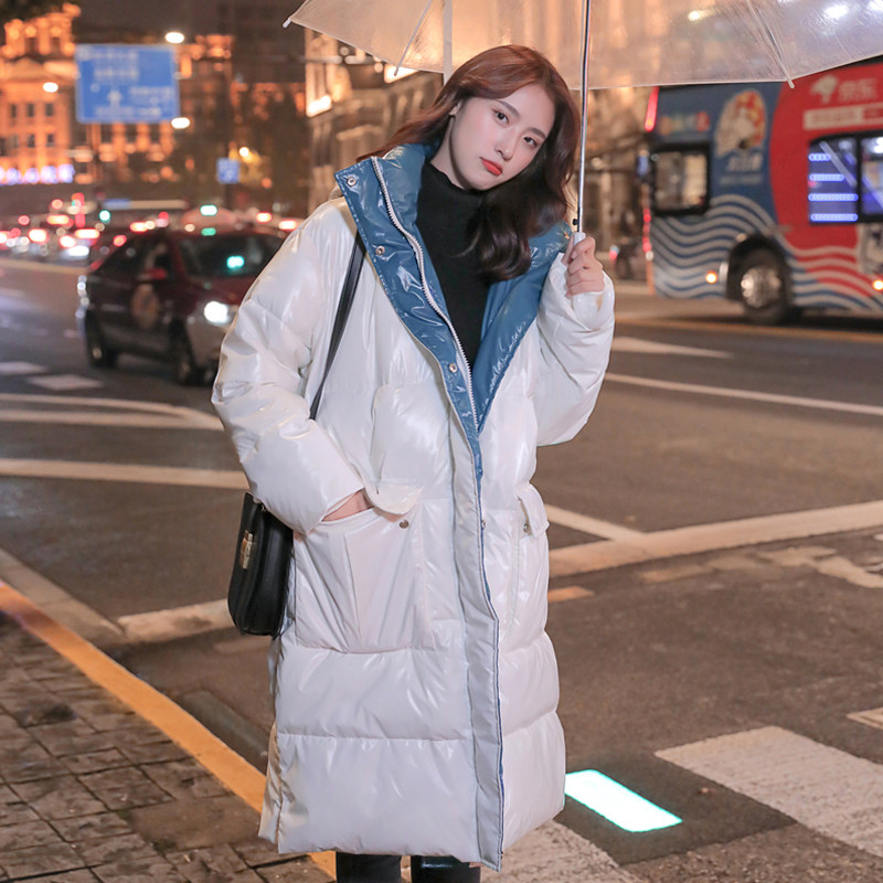 蓝白撞色亮面面包服女中长款过膝加厚羽绒棉服宽松oversize外套