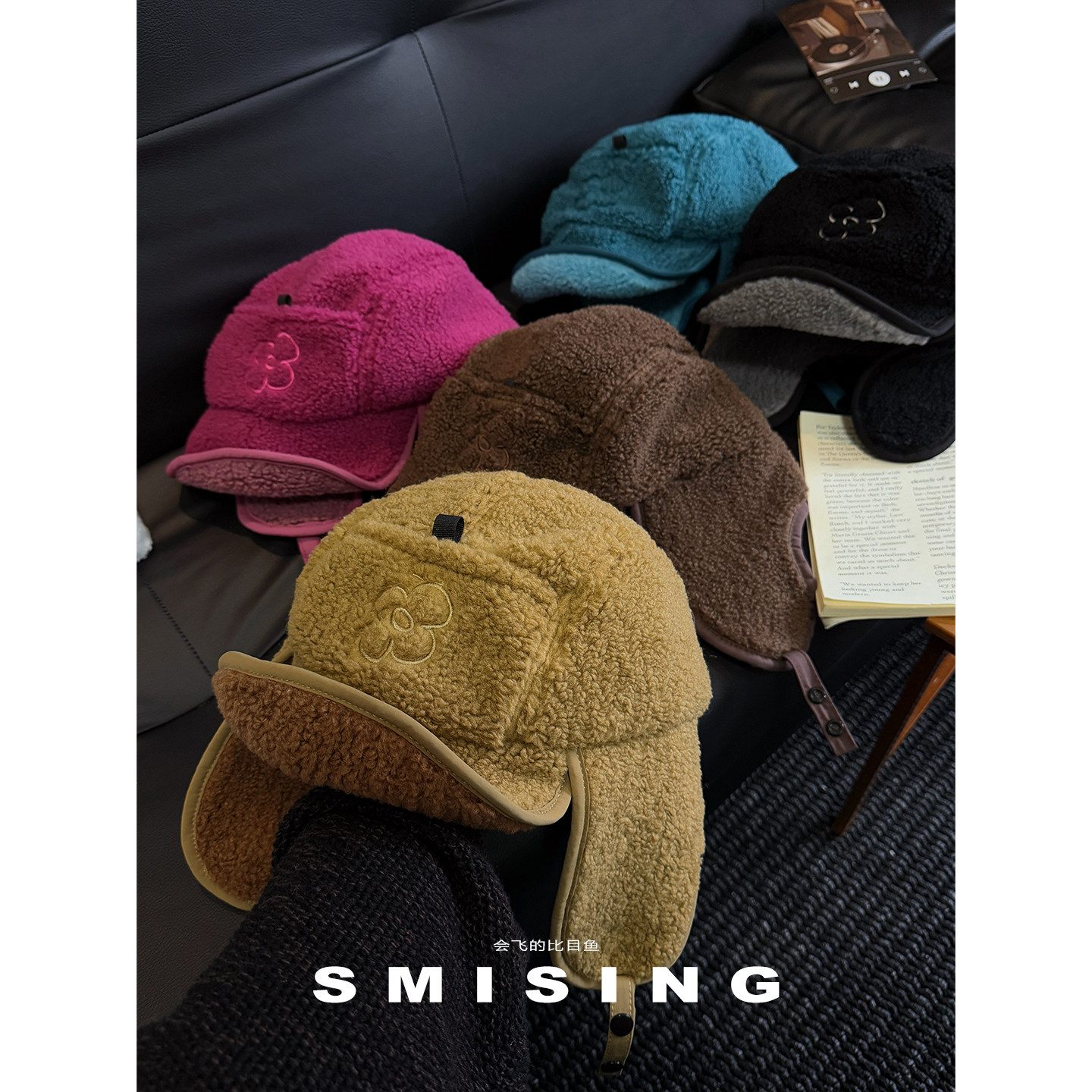 韩系新款刺绣小花毛绒保暖雷锋帽女秋冬羊羔绒时尚保暖均码护耳帽