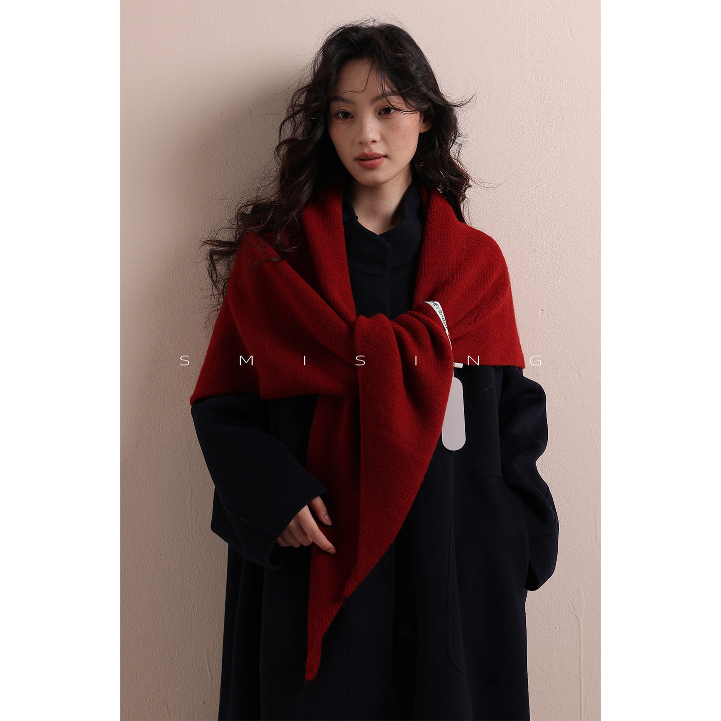 韩版复古氛围感红色针织三角披肩女秋冬慵懒百搭时尚保暖坎肩围脖