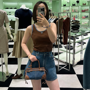 深圳南油高端女装 三角标撞色边罗纹棉U领背心女内搭打底外穿上衣