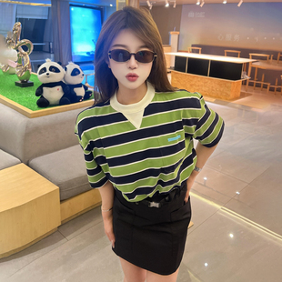 深圳南油高端女装 T恤上衣 休闲百搭套头绿色条纹纯棉口袋圆领短袖