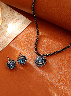 爆款潮酷墨蓝色锆石吊坠项链轻奢时尚男女通用喜欢朋克毛衣链耳钉