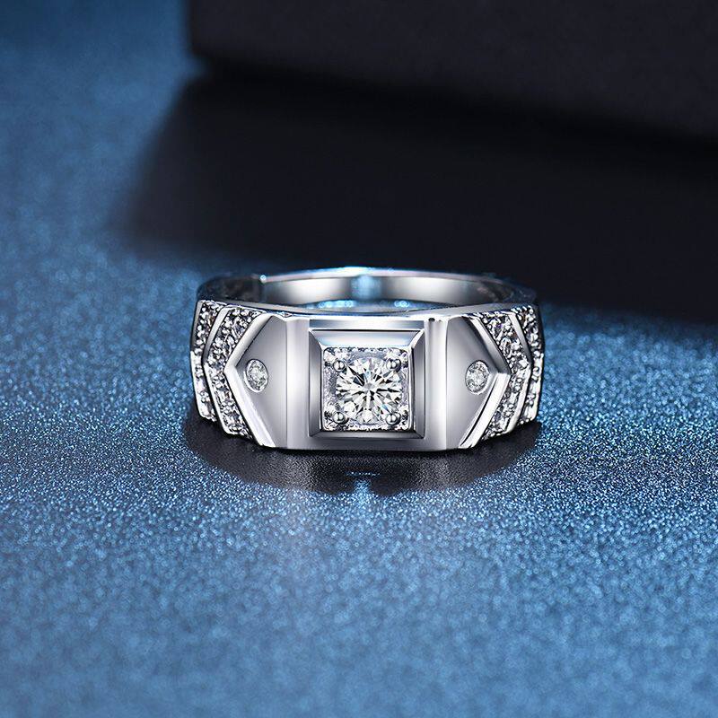 霸气个性镶钻时尚男士指环 欧美复古活口皓石戒指男 网红抖音同款