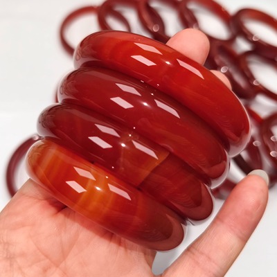 正品红玛瑙清货特价性价比高