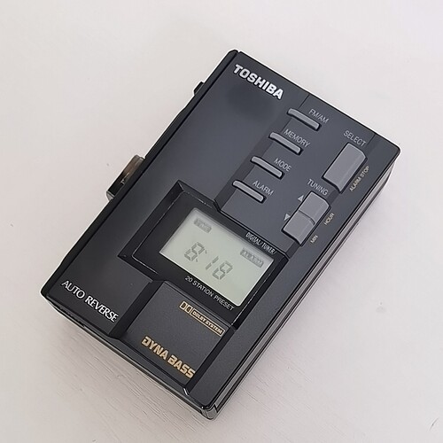 东芝TOSHIBA_KT4562磁带随身听