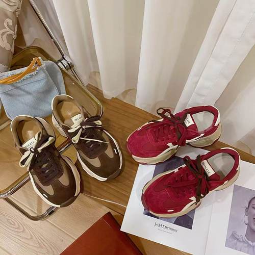 韩版真皮时尚休闲运动鞋女