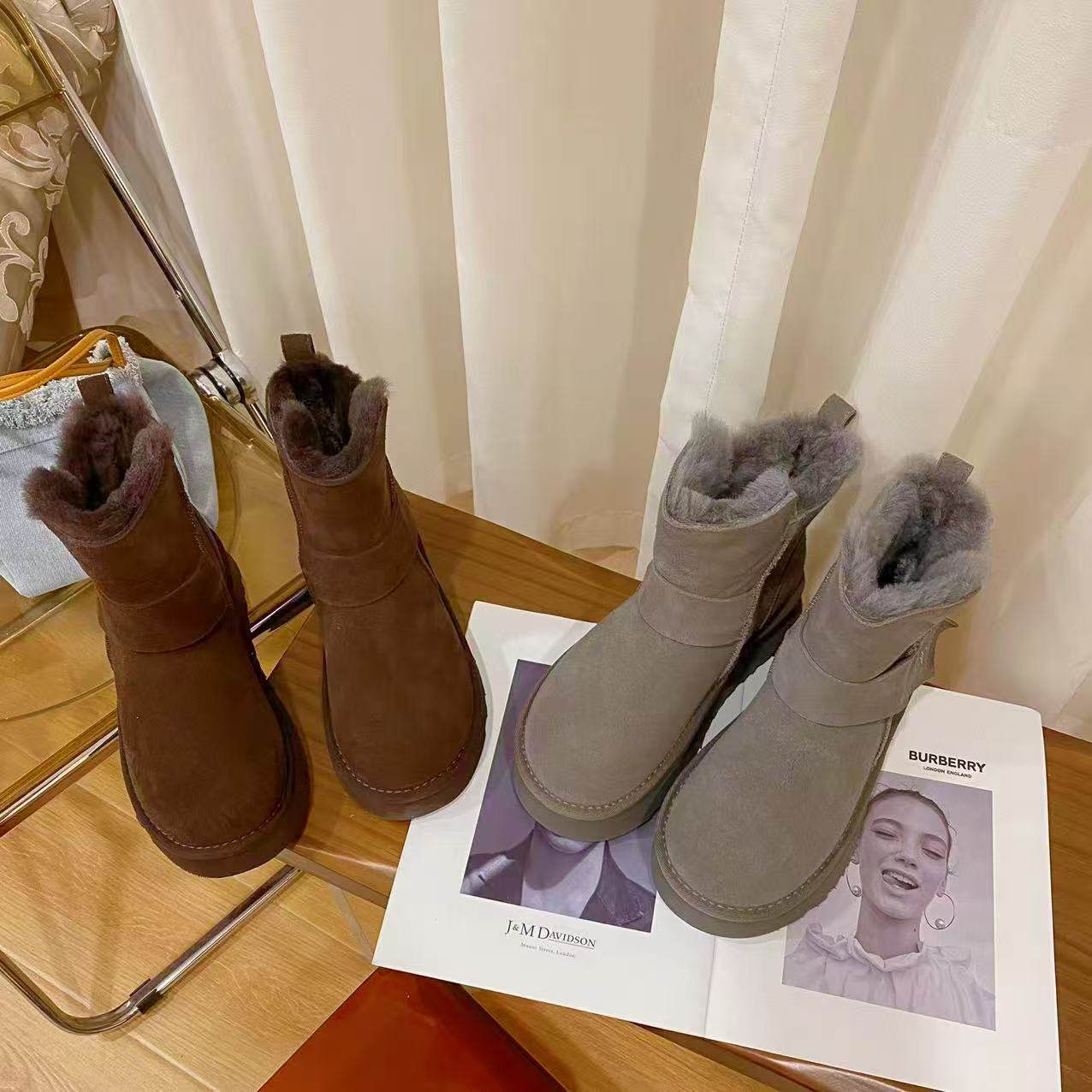 时尚真皮羊毛保暖雪地靴女