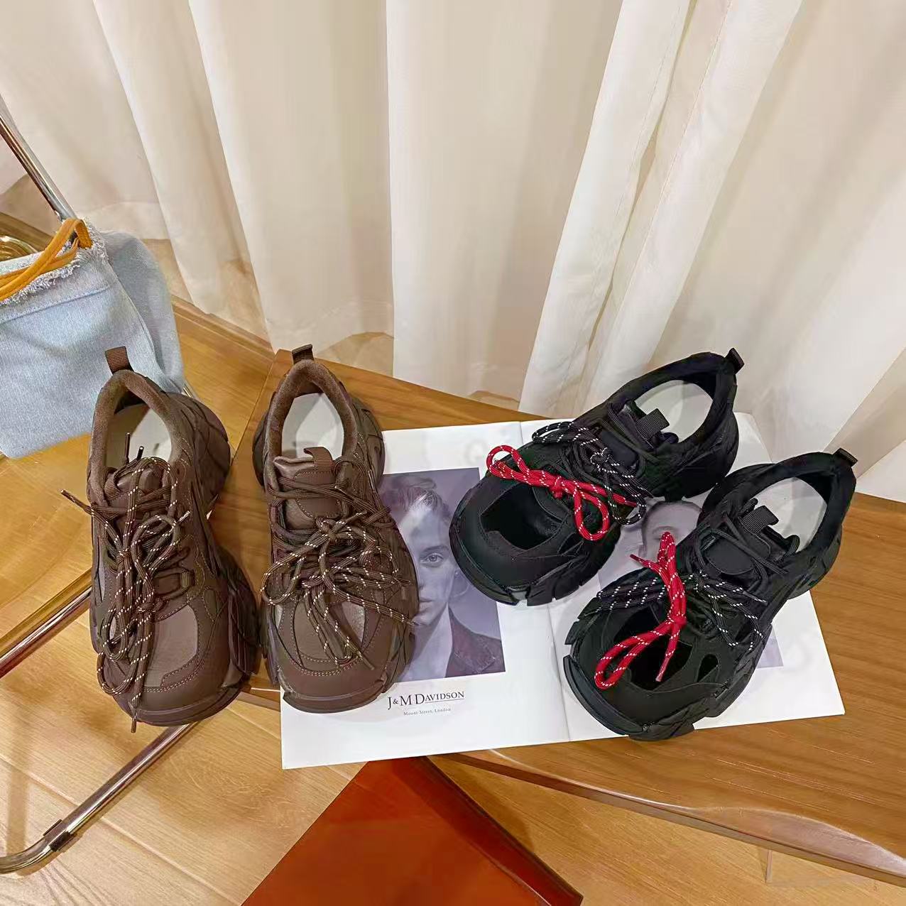 韩版真皮时尚休闲运动鞋女