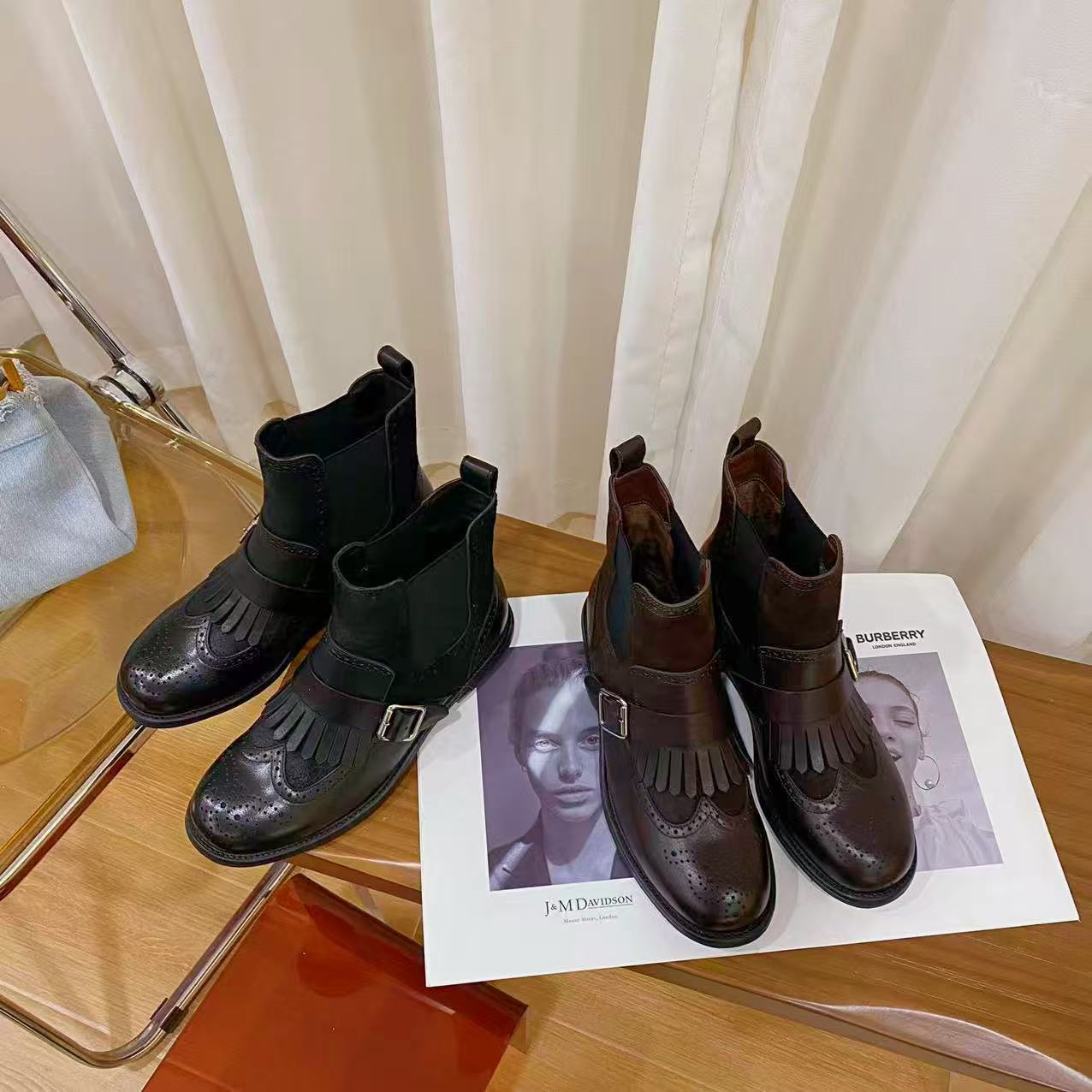 高档头层牛皮粗跟时尚短靴女