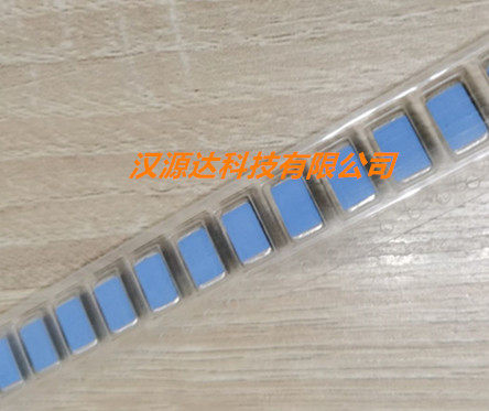 V150CH8 力特贴片压敏电阻 3220 95VAC 127VDC 250A 7.9x4.7mm