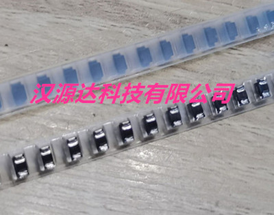 LQH31HNR88K03L 高频贴片绕线电感880nH 10% 180mA 860毫欧1206