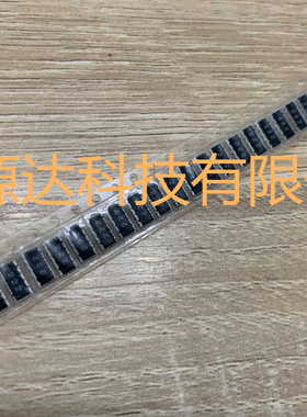 贴片排阻 EXBA10P222J 1206*5 2.2k 5% 10P8R 左上右下