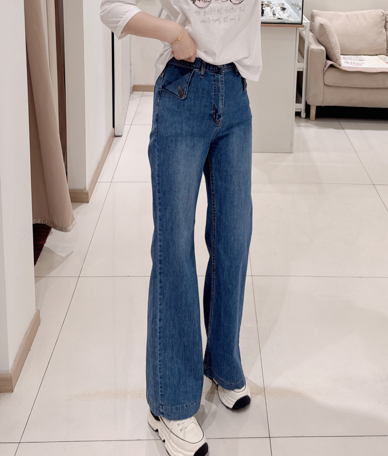 韩国代购Aurora微喇牛仔裤女春夏中高腰显瘦弹力宽松阔腿喇叭裤