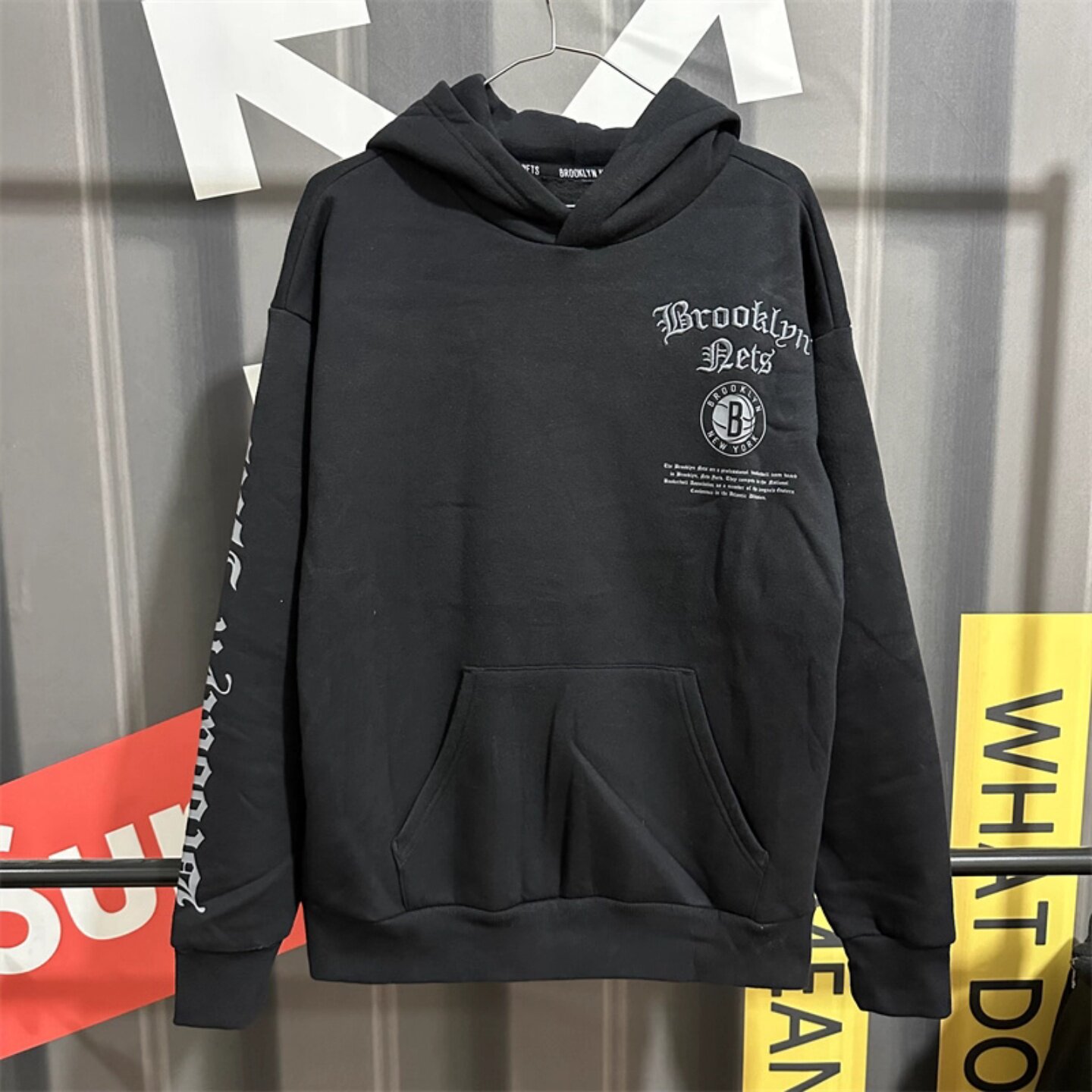 秋冬款加绒加厚宽松卫衣篮网队套头连帽上衣美式休闲运动衫外套