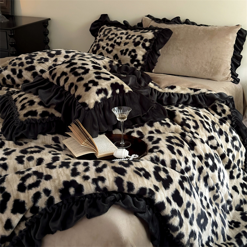 高级感豹纹被套加厚牛奶绒床品