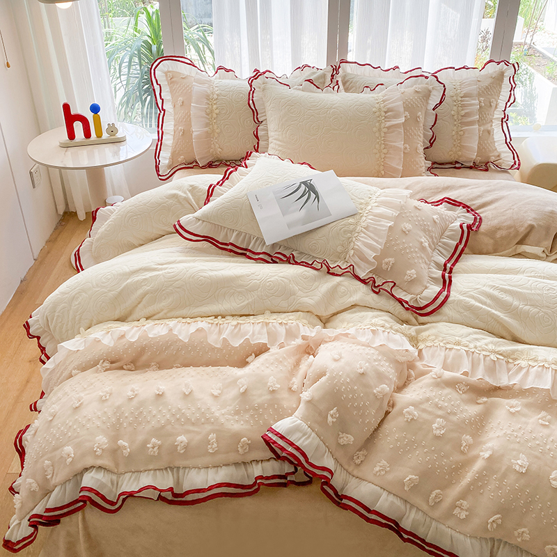 冬季少女雕花牛奶绒四件套
