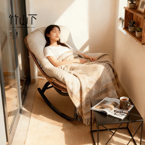 竹山下藤椅摇椅承重强悍四季可用